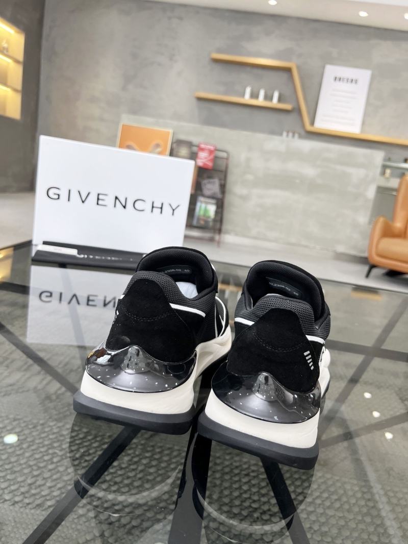 Givenchy Sneakers